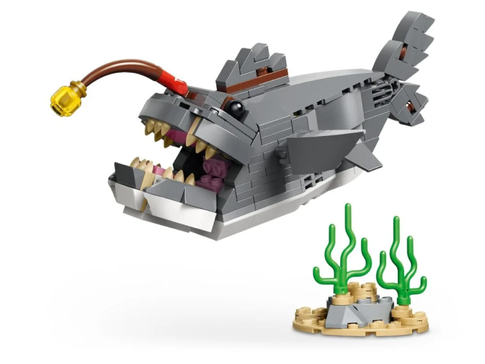 Конструктор LEGO Creator Лютая акула с сундуком сокровищь