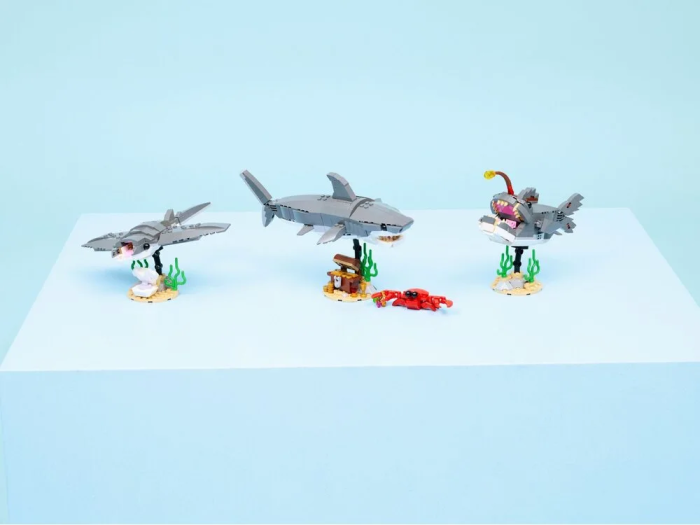 Конструктор LEGO Creator Лютая акула с сундуком сокровищь