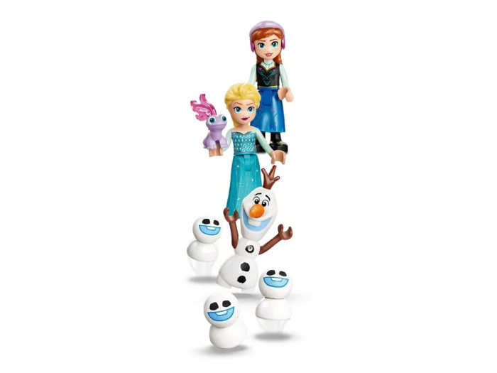 Конструктор LEGO Disney Princess Крижаний палац Ельзи та веселе катання на санчатах