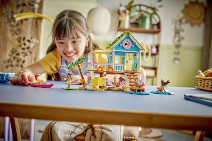 Конструктор LEGO Friends  Пляжный домик с морскими котиками