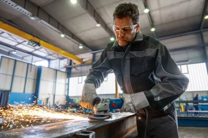 Шлифмашина угловая Bosch Professional GWS 12-125 125мм 1200ВТ 11000об/мин 2.4кг
