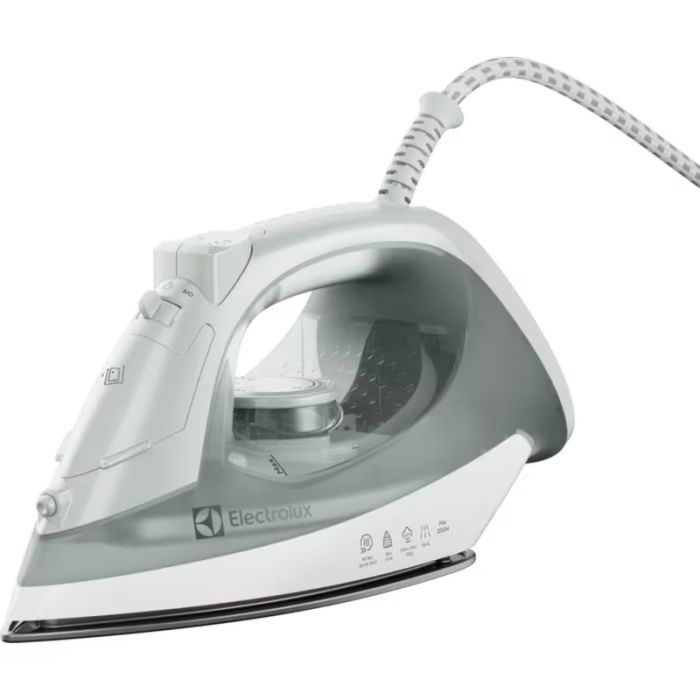 Утюг Electrolux компактный, 2000Вт, 200мл, паровой удар 80гр, керам. подошва, зеленый