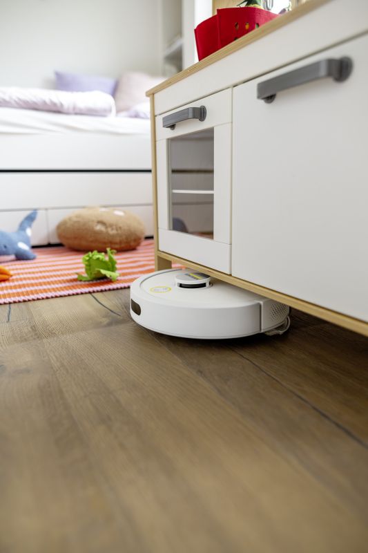 karcher robot VC RVC 3, h=0.97cm, wet cleaning, dust cont -0.24L, water -0.28L, battery operation up to 130min, Bluetooth, white