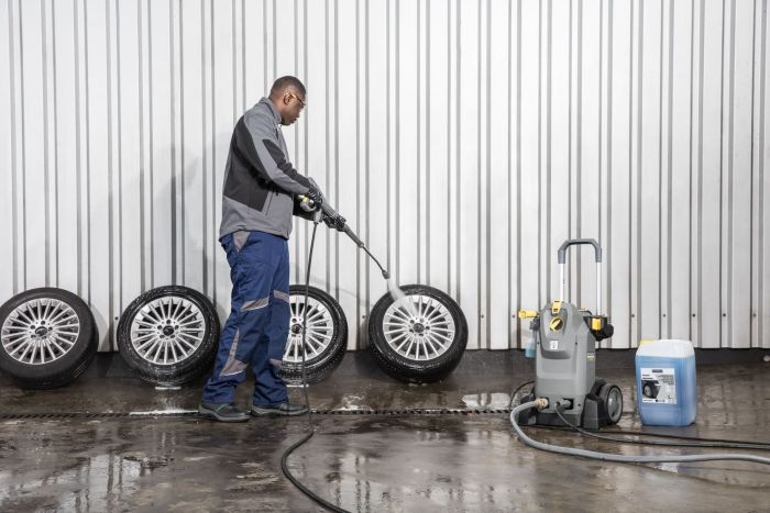 Минимойка высокого давления Karcher HD 6/15 M Plus 3100Вт 15-150бар 560л/ч шланг 10м 30кг