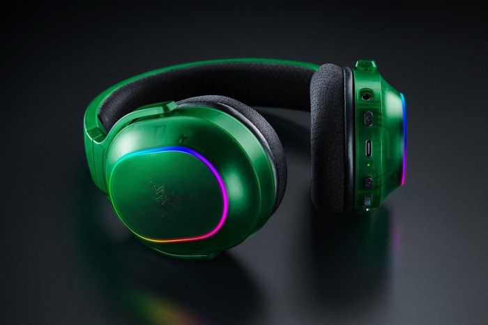 Гарнитура Razer Barracuda X Chroma, BT/WL, RGB, Phantom Green Ed.
