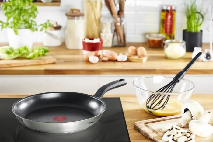Сковорода Tefal Comfort Max, 20 см, нержавеющая сталь, бакелит, черный