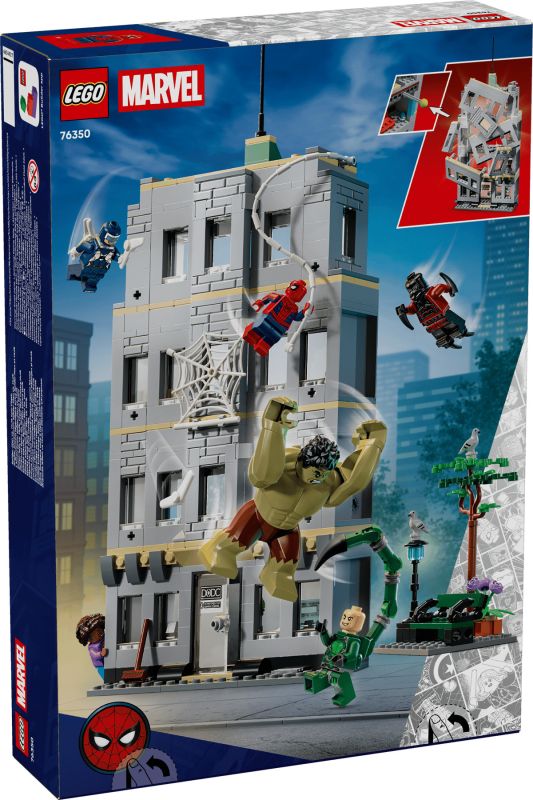 Конструктор LEGO Super Heroes  Епічна сутичка Людини-Павука проти Халка