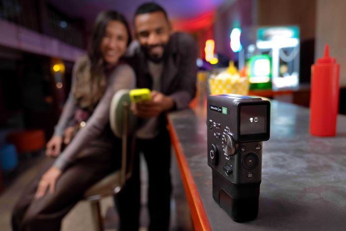 Фотокамера моментальной печати Fujifilm Instax Mini Evo Cinema