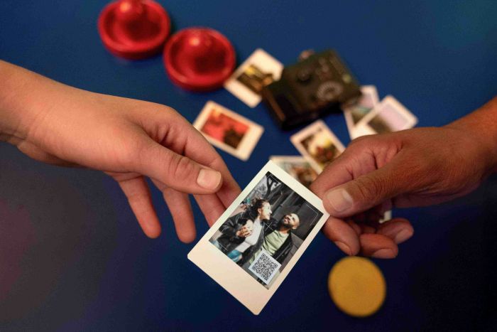 Фотокамера моментальной печати Fujifilm Instax Mini Evo Cinema