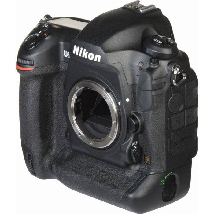 Цифр. фотокамера зеркальная Nikon D5-b body (XQD)