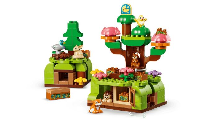 Конструктор LEGO DUPLO Town Лес открытий с дикими животными