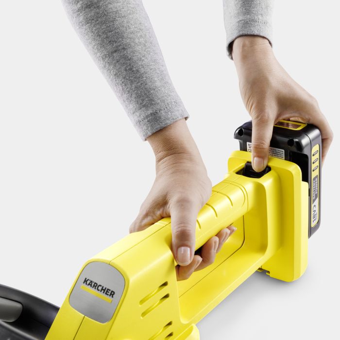 Кущоріз акумуляторний Karcher HGE 2-18 18В лезо 45см крок різу 18мм 2.34кг без АКБ та ЗП