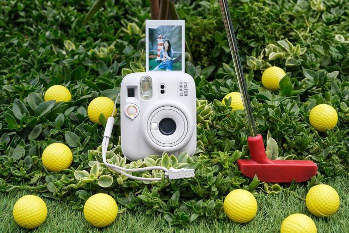 Фотокамера моментальной печати Instax Mini 13 White