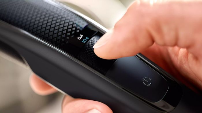 Тример Philips Beardtrimmer series 5000, для бороди і вусів, мережа+акум., насадок-2, чохол, сталь, чорний
