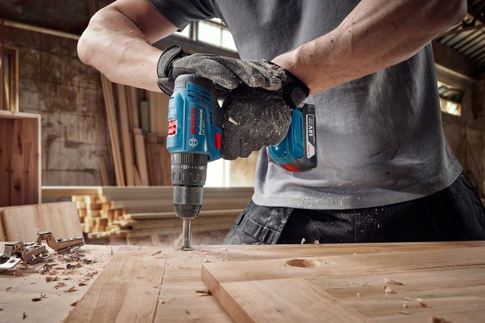 Шурупокрут-дриль ударний акумуляторний Bosch Professional GSB 183-LI 18В 1х2А·год 21-56Нм 374-1815об/хв кейс 1.2кг