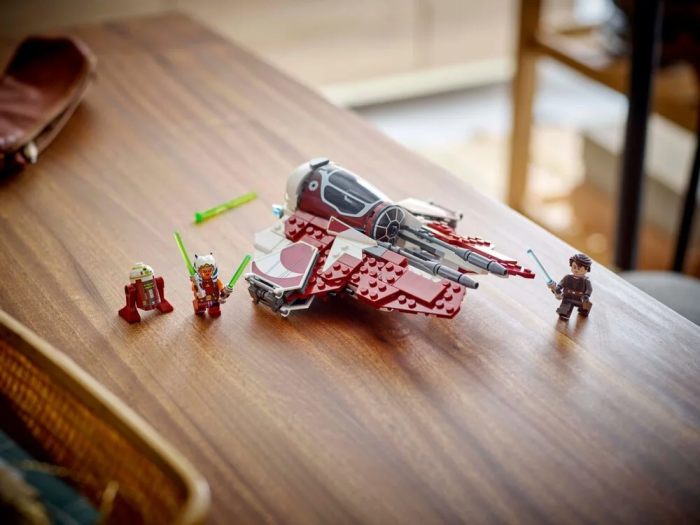 Конструктор LEGO Star Wars Джедайський перехватчик Асоки