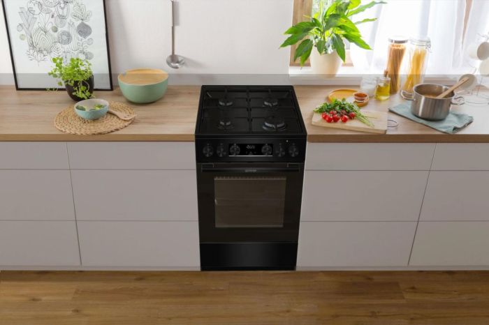 Плита Gorenje комбінована, 62л, 50x60см, дисплей, IconLed, емальовані, чорний 