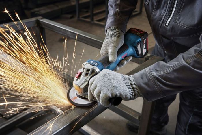 Шліфмашина кутова акумуляторна Bosch Professional GWS 18V-8 125мм 11000об/хв 1.6кг без АКБ та ЗП