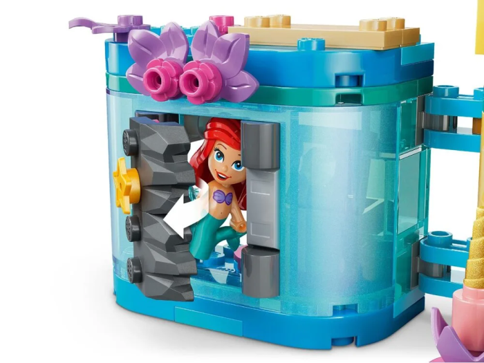 Конструктор LEGO Disney Princess Чарівний мініпалац Аріель