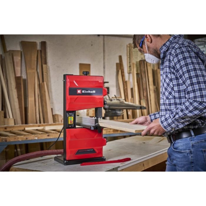 Пила стрічкова Einhell TC-SB 200/1 250Вт 1400об/хв 900м/хв стіл 305x305мм виліт 200мм 15.8кг