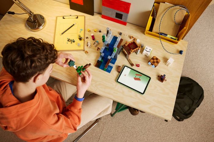 Конструктор LEGO Minecraft Станція ґастів