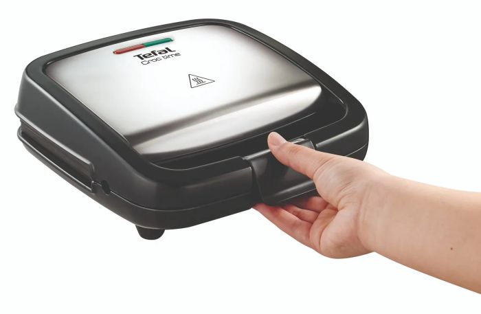 Сендвічмейкер Tefal Croc Time 700Вт, 1 пластина-гриль, корпус-пластик, чорно-сріблястий