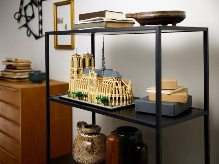 Конструктор LEGO Architecture Нотр-Дам-де-Пари