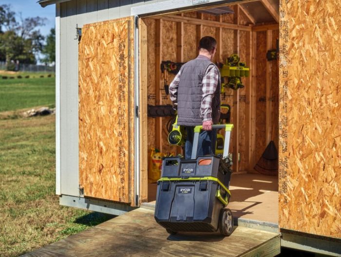 Ящик модульний для інструменту Ryobi Link RSL201, на коліщатках, телескопічне руків'я, 39х57х49.5см, пластик