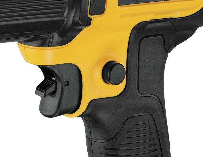 Фен строительный аккумуляторный DeWalt 18В 290-530°C 190л/мин 0.5кг без АКБ и ЗП