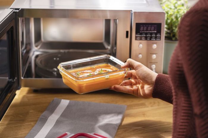 Форма універсальна з кришкою TEFAL MasterSeal glass, 0.7л, скло