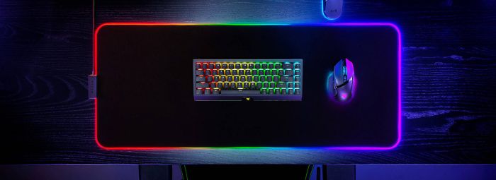 Игровая поверхность Razer Strider Chroma RGB XXL (900х370х4мм), чёрный