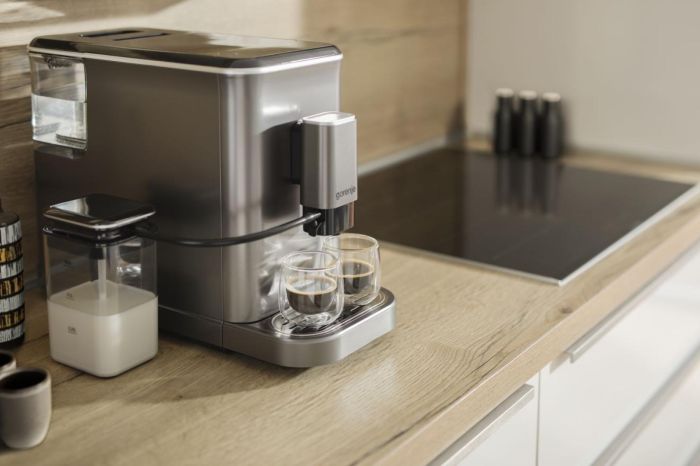 Кофемашина Gorenje, 1,5л, зерно, автомат.капучинатор, дисплей, авторецептов - 7, сенсорное управл., антрацит