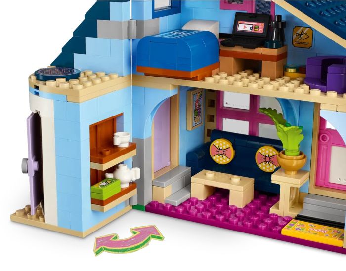 Конструктор LEGO Friends Семейные дома Олли и Пэйсли
