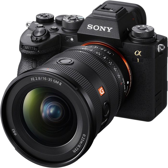 Об'єктив Sony 16-35mm f/2.8 GM2 для NEX FF