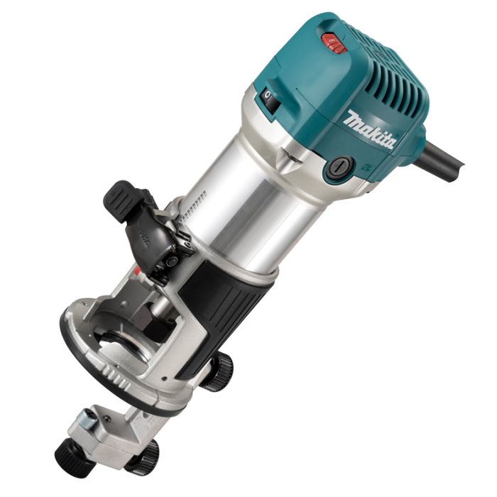 Фрезер   710ВТ цанга 6 та 8мм 10000-34000об/хв 1.8кг Makita RT0702CX2