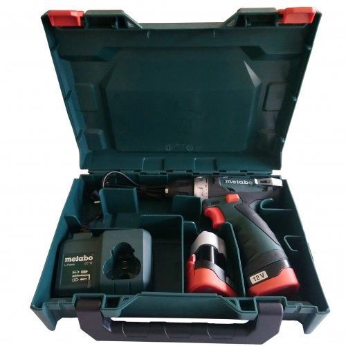 Шурупокрут-дриль акумуляторний Metabo PowerMaxx BS BASIC 12В 2х2А·год 17·34Нм 0-360·0-1400об/хв 0.8кг