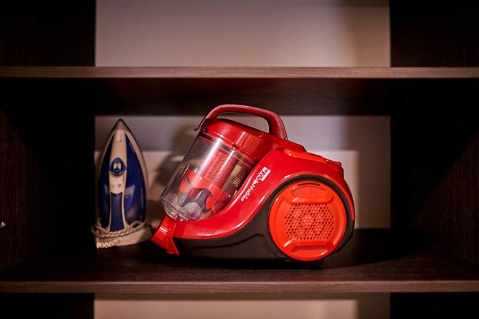 Пылесос Rowenta контейнерный Swift Power Cyclonic, 750Вт, конт пыль -1.2л, НЕРА, красный