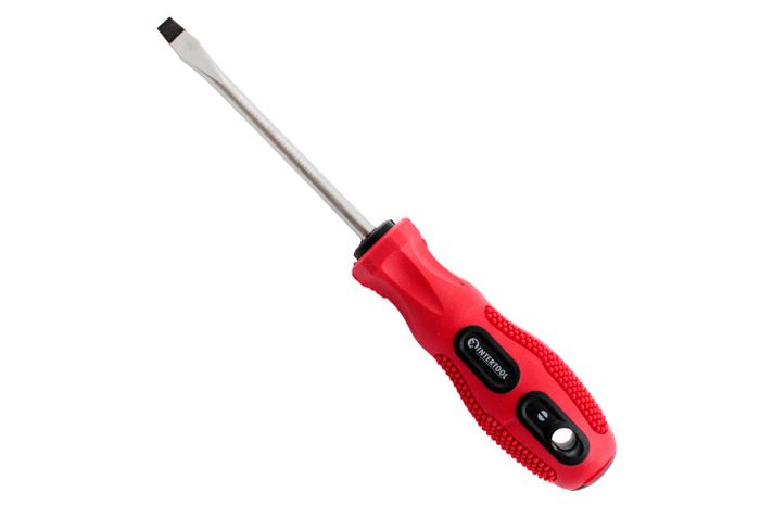 Отвертка Intertool SL5 х 200 мм (VT-3110)