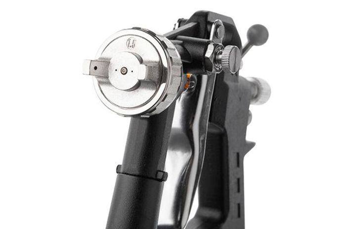 Пневмопістолет лакофарбовий Intertool нижній бак 1000 мол d = 1.5 мм (PT-0211)