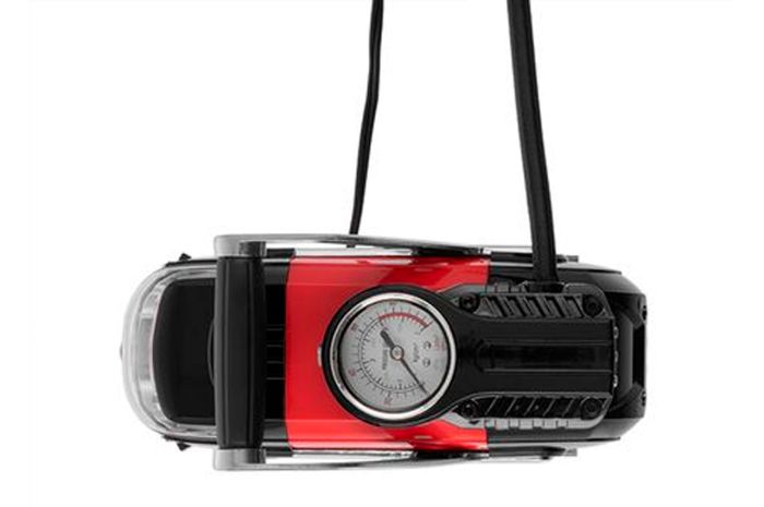 Компресор автомобільний Intertool 7бар x 30л/хв одноциліндровий (AC-0002)
