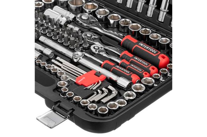 Набір інструменту Intertool 1/4" x 3/8" x 1/2" 156 од. Storm (ET-8156)