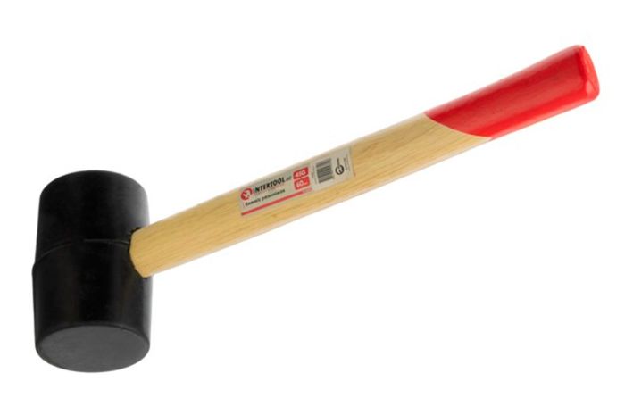 Киянка Intertool 450 г х 65 мм черная ручка деревянная (HT-0237)