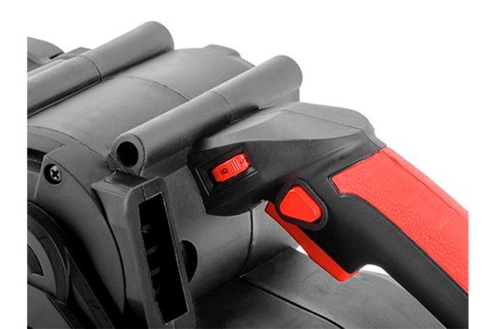 Ленточная шлифмашина Intertool Storm 1010Вт (WT-0530)